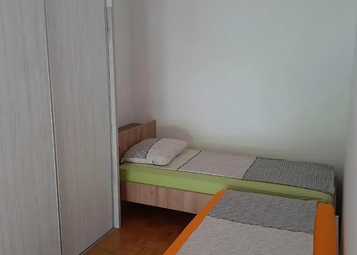 Oljka Apartament *
